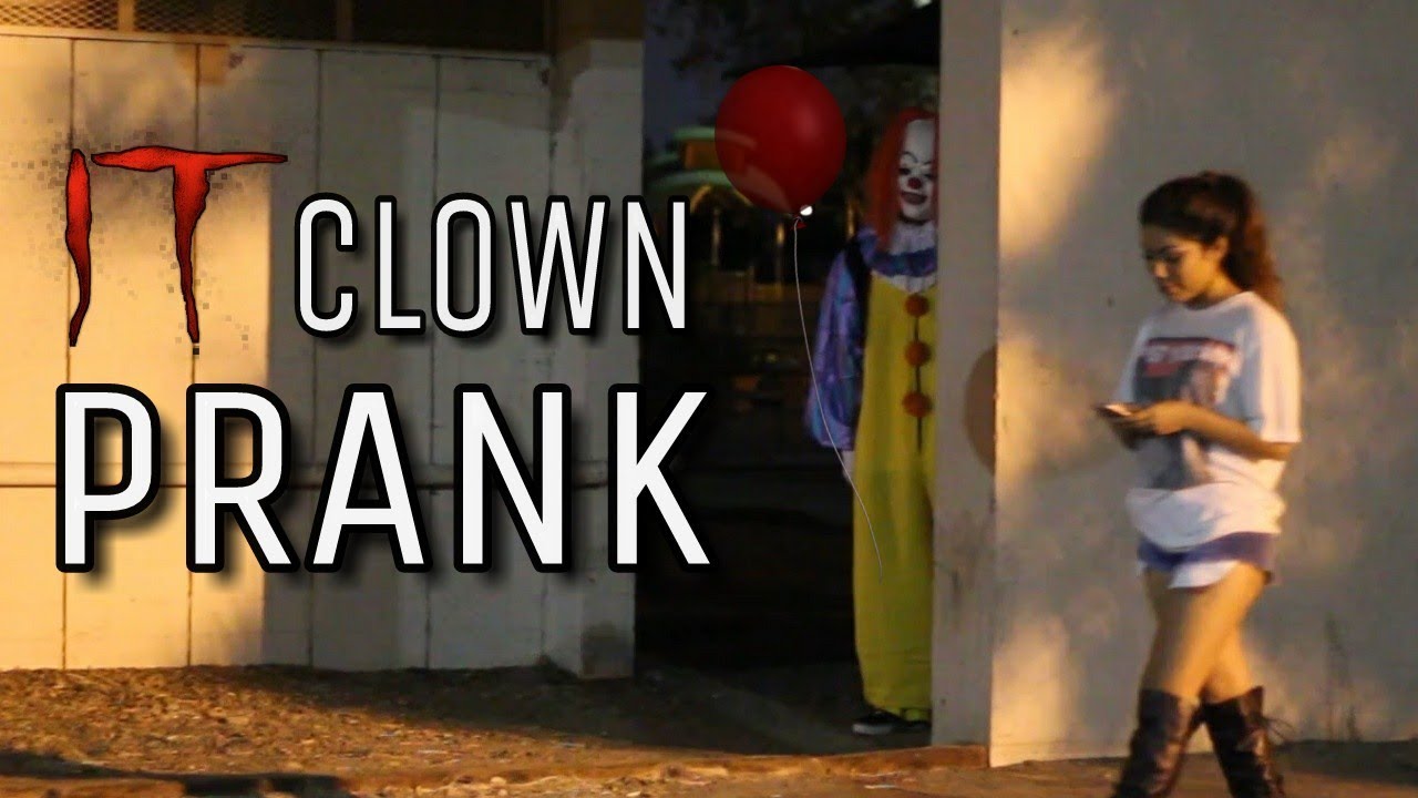 It: Chapter 2 PRANK (PULLS OUT KNIFE)