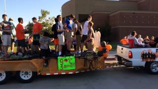 2014 Aledo Homecoming Parade - basketball