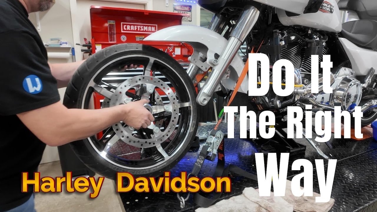 How to Remove & Install the Front Wheel on a Harley-Davidson 2024+ Touring Model