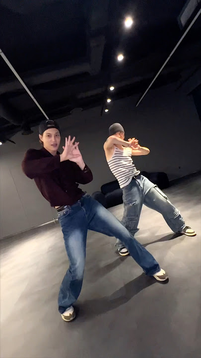 굳이 뭐라 설명 안 해도 #TEN #KAI #카이 #EXO #엑소 #weareoneEXO #李永钦 #텐 #NCT #WayV #威神V #WaitOnMe #KAI_WaitOnMe