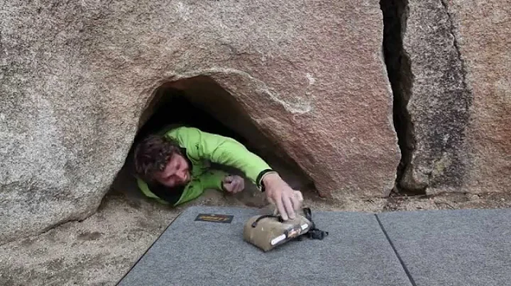 Classic Moderate Boulder Problems at Joshua Tree