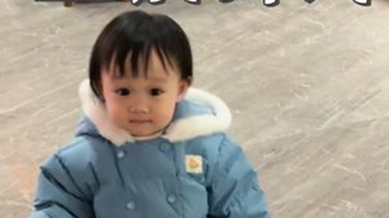 太忙了 根本没有时间剪～#奔奔的小柚子 #人类幼崽 #日常生活 #宝妈带娃