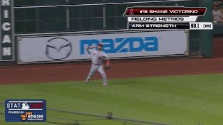 LAA@HOU: Statcast tracks Victorino's day in field