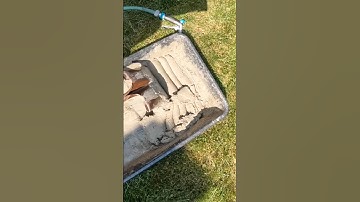 How to Mix Mortar for Brick Repair #homeimprovement #diy