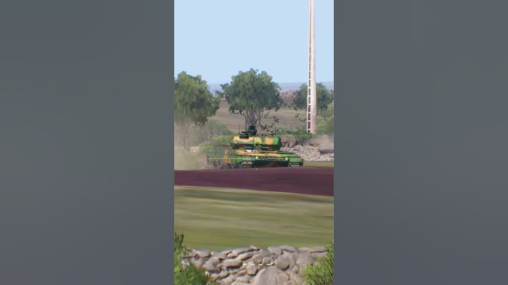 Russian and Ukrainian Tanks Clash in Explosive Battle!
