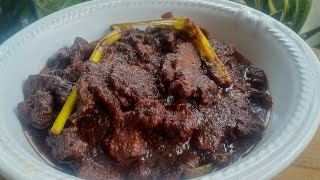 Bahan-bahan daging 2 kg bawang putih 20 ulas besar 3 biji halia 4 inci
kunyit asam keping serai batang daun pandan helai kicap pek...