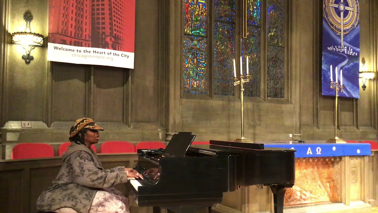 Prepare Ye the Way of the Lord, sung by Rev. Kelly Tiebout, at the Chicago Temple