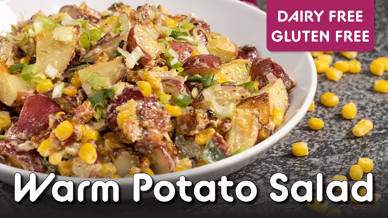 Теплый картофельный салат с беконом, кукурузой и жареным чесноком | Без глютена, без молочных про...