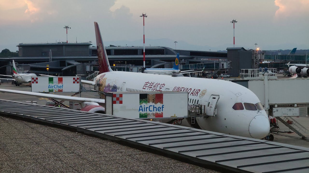 JUNEYAO AIRLINES Boeing B787-9 Pushback, Engine Startup, Takeoff & Landing