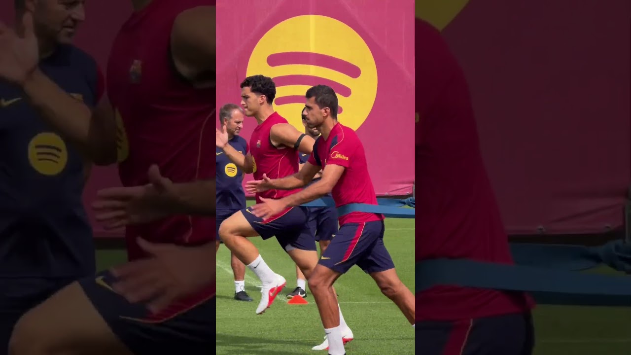 Warming up 🔥 #shorts #fcbarcelona