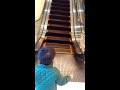 子供が大好きなエスカレーターの動く様子★Favorite escalator children,ho