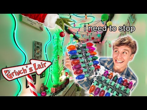 DECORATING MY ROOM FOR CHRISTMAS (again)
