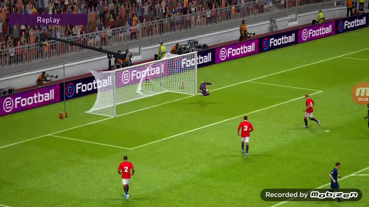 Pes 2020 gameplay in mobile gameplay - YouTube