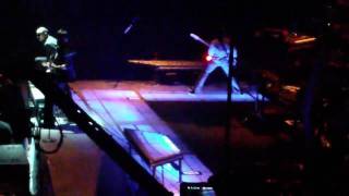 Linkin Park - Given Up - Madison Square Garden 2-4-11
