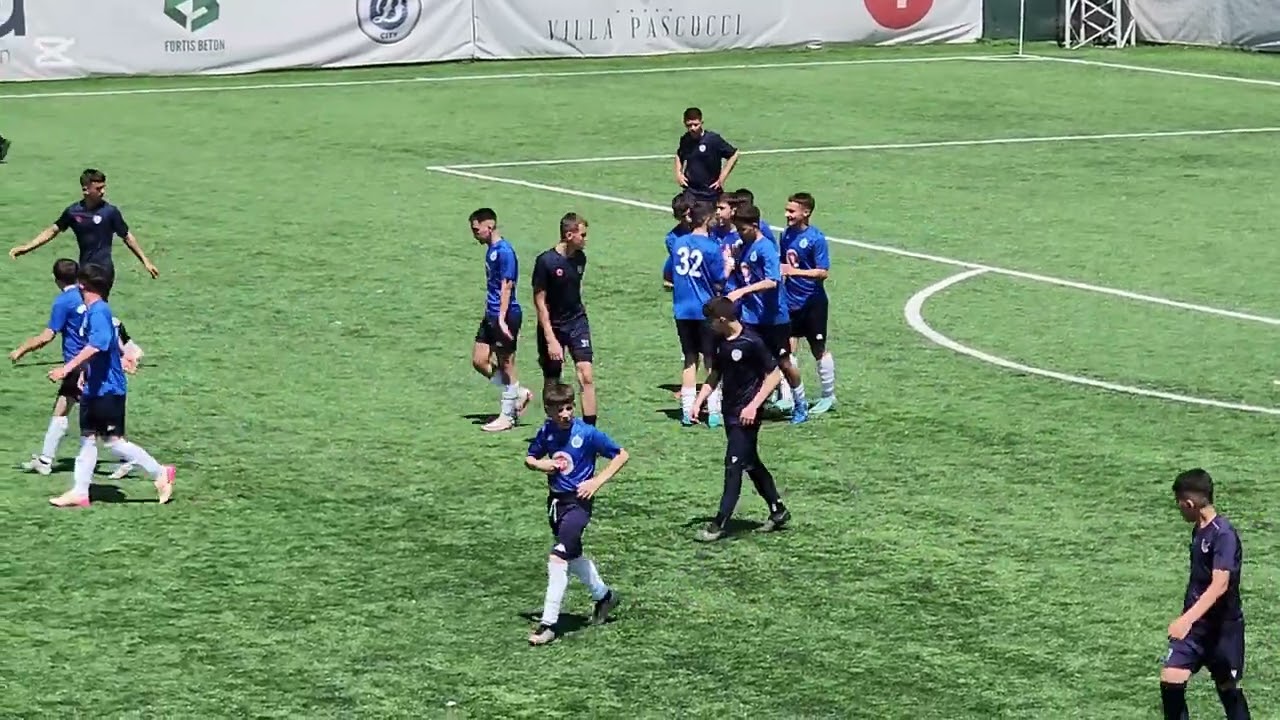 Dinamo City - Atletik Klub, Pjesa e Pare