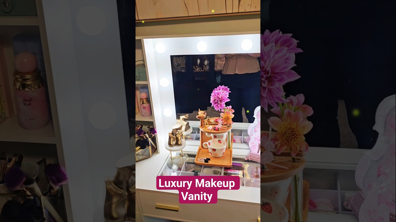 Luxury Makeup Vanity for an Organized Beauty Room 