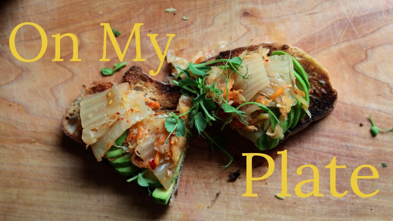 Что я ем за день: простое, сезонное и веганское 🌞