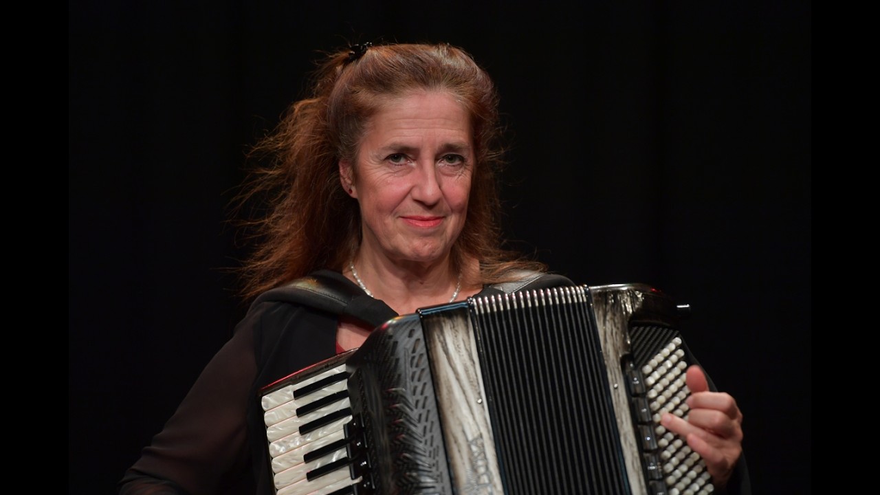 Konzert mit Werken von Astor Piazzolla - Akkordeon Solo Cordula Sauter