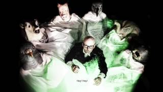 Download Lagu Moby \u0026 The Void Pacific Choir - Hey! Hey! (lyrics) MP3