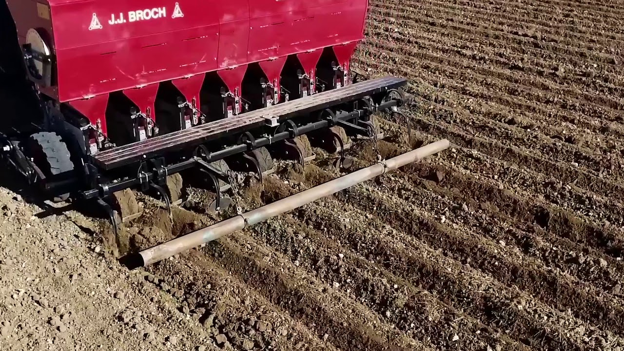 Broch PLNA 2018. Plantadora Neumática de ajos. Pneumatic Garlic Planter.