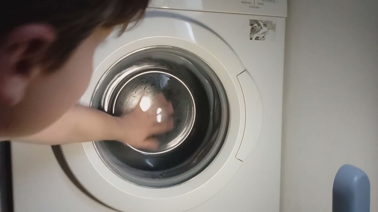 Bosch Maxx wfl249y/10 Cotton 60 final spin (unbalanced)