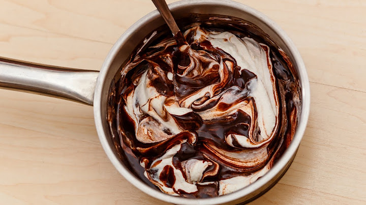 How To Turn Dark Chocolate Into Milk Chocolate (Smooth And Creamy)