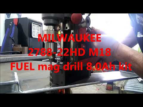 Milwaukee M18 fuel 2788-22HD mag drill short - YouTube