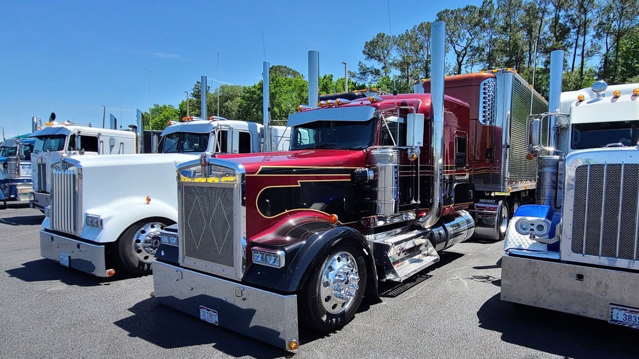 Unbelievable Truck show at the 75 Chrome Shop 2023 YouTube