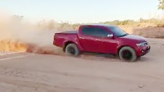 MITSUBISHI TRITON - The Ultimate Offroad Pickup Trucks 4x4 race screenshot 3