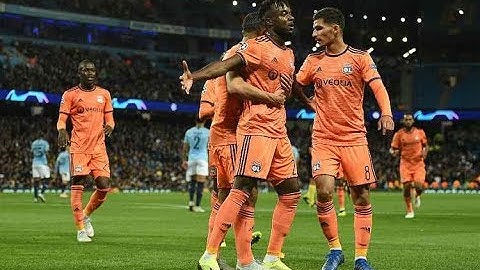 Manchester City perde do Lyon em casa com falha