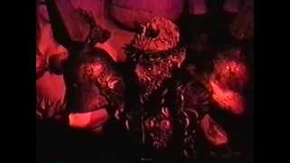 Gwar   Nitro Burning Funny Bong    12-15-1999    New Orleans House of Blues