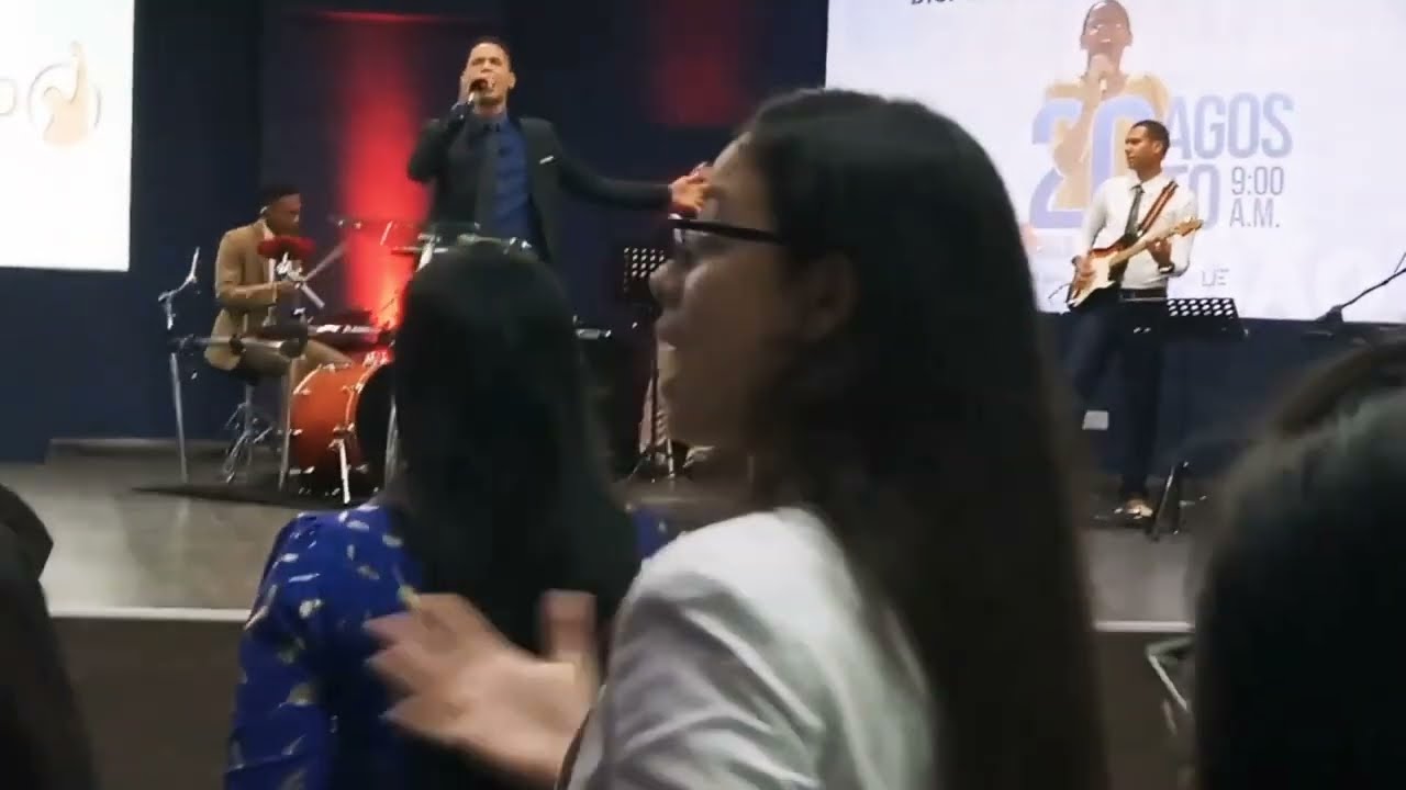 Angelo Manuel En Puerto Plata