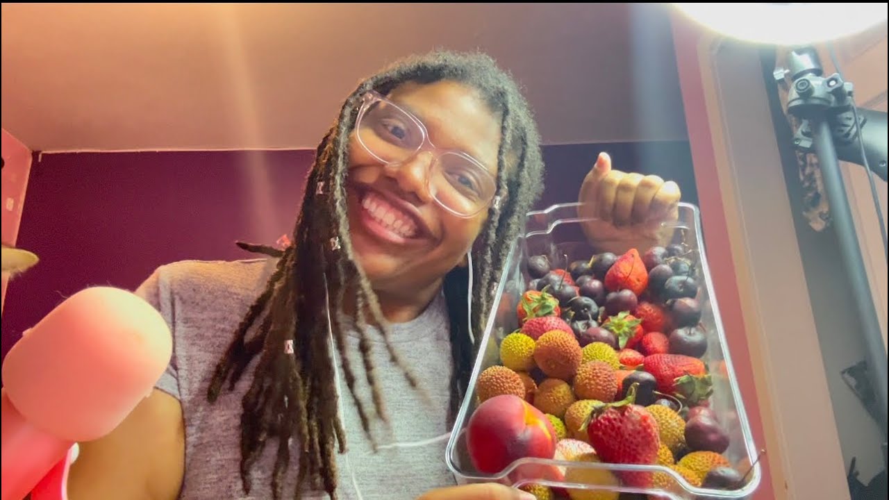 ASMR Eating Fruits