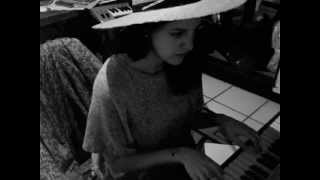 MADAME RÉCAMIER - YA LLEGÓ EL VERANO (REGINA SPEKTOR COVER - SUMMER IN THE CITY)