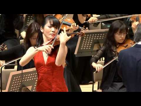 Bruch: Violin Concerto No. 1 - Akiko Suwanai