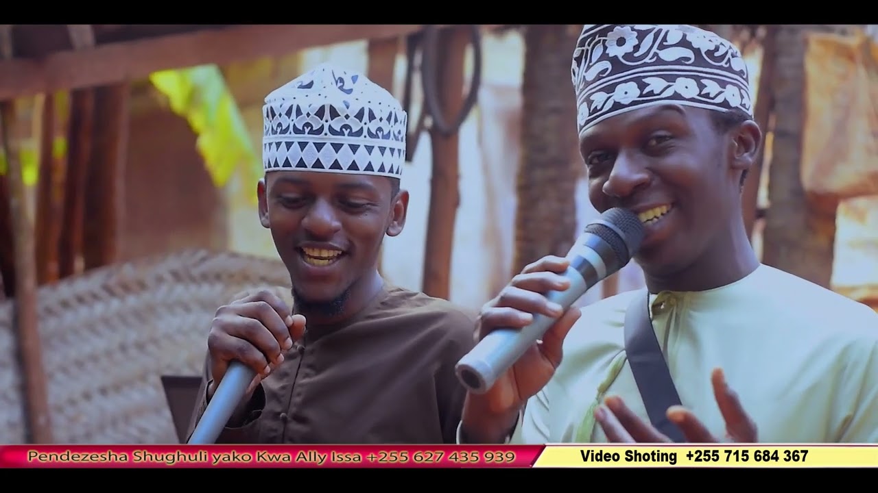 Ally Issa -Dada  Hidaya ( MKINISEMA NAONA RAHA )official video performance