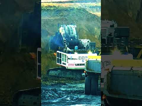 #excavator #automobile #bulldozer #hitachi #dozer #machinery #digger #crawlerdozers #mining #machin