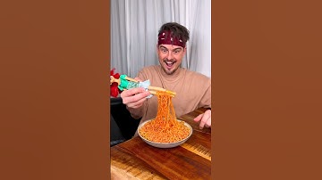 How to enjoy RAMEN NOODLES with your friend😎❤️🍜| CHEFKOUDY