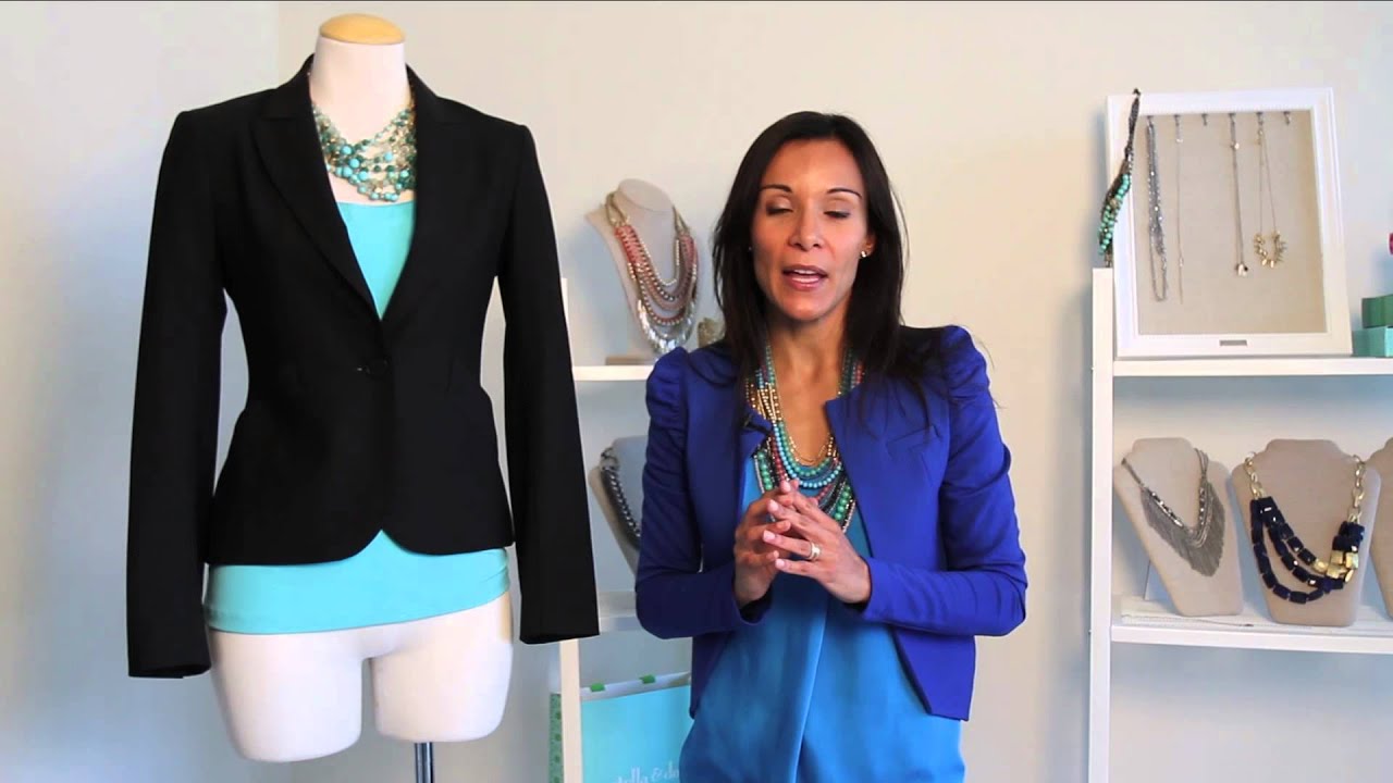 Do You Button Your Blazer During a Business Presentation? Blazers