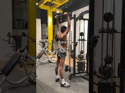 aura na academia