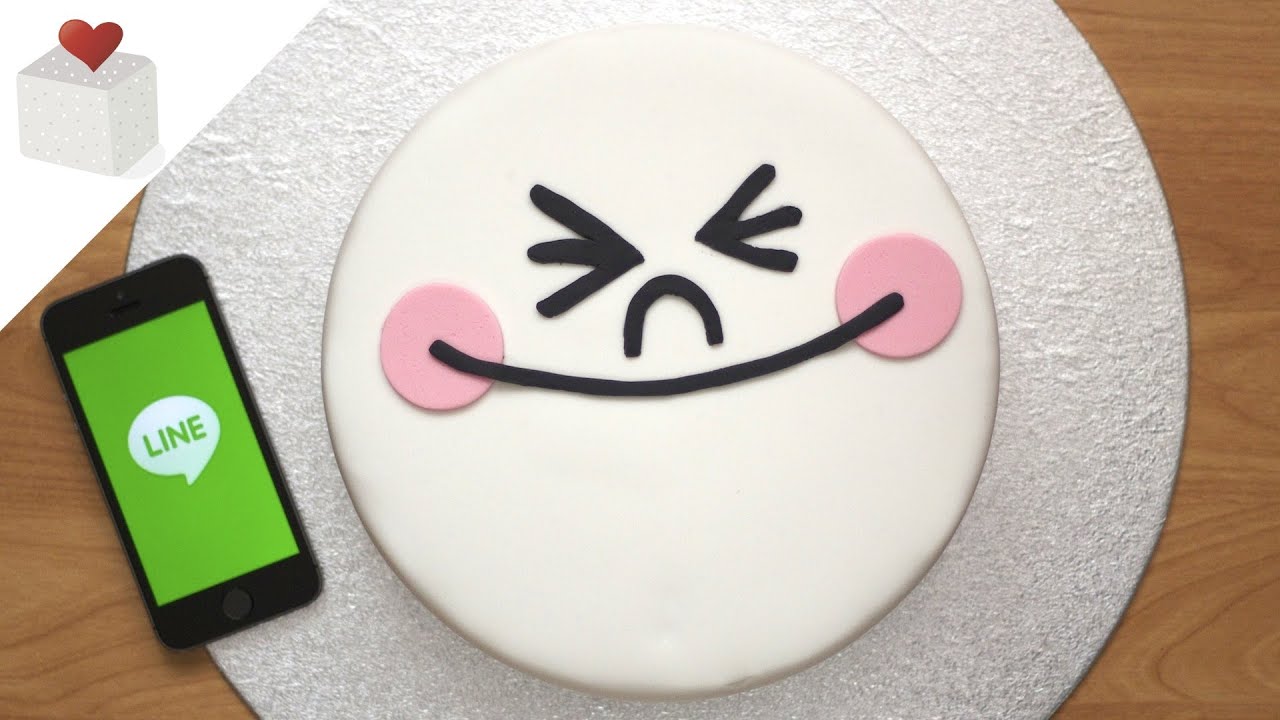 Moon Fondant Cake - LINE collaboration