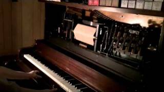 Jingle Bells Played By Player Piano