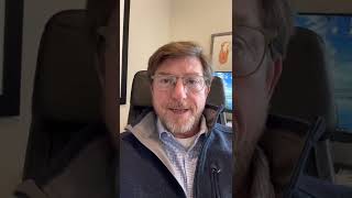 What is a litigation attorney?