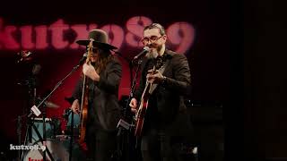 Tomar and the FCs - "Ain’t Worth It" (Live in KUTx Studio 1A)