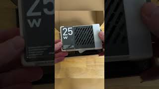 Zhiyun CM25 LED Fill Light Unboxing