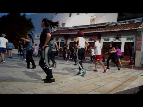 Let's Dance Together  - 笑纳