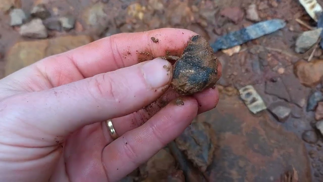 Mais um vídeo na Estrada, muitas Pedras!