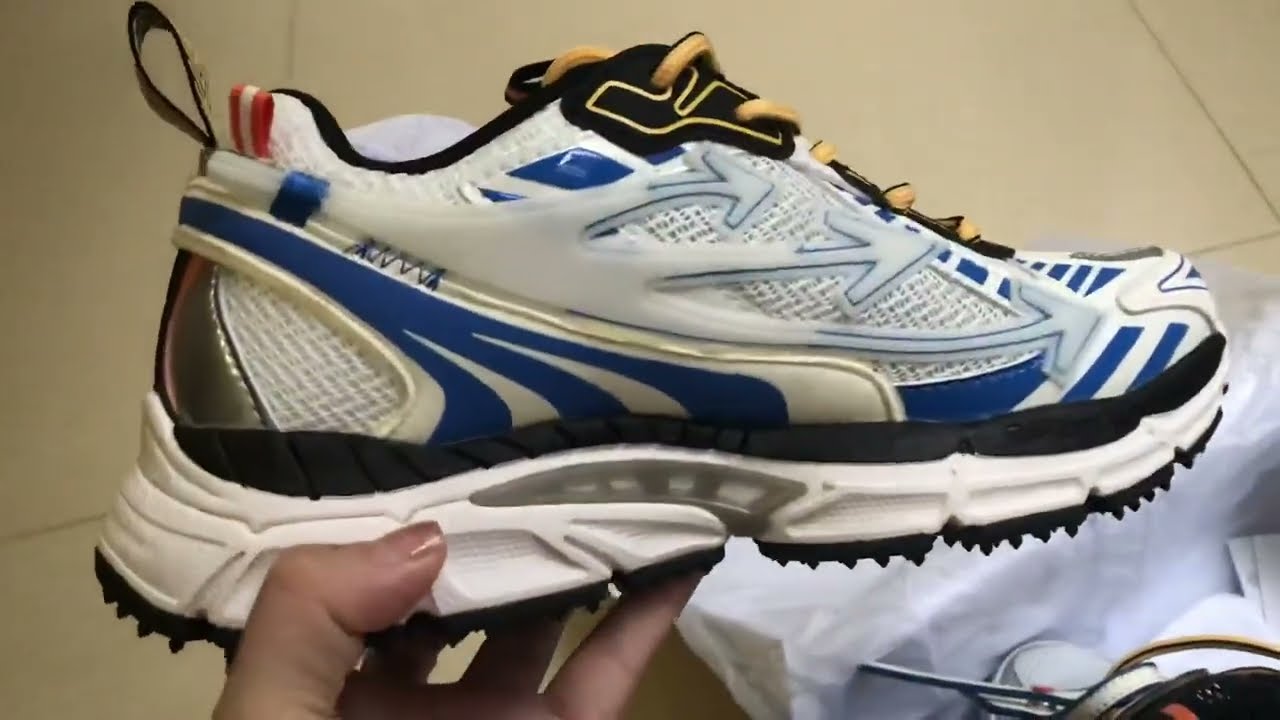 Off white Be right back Lace-up sneaker