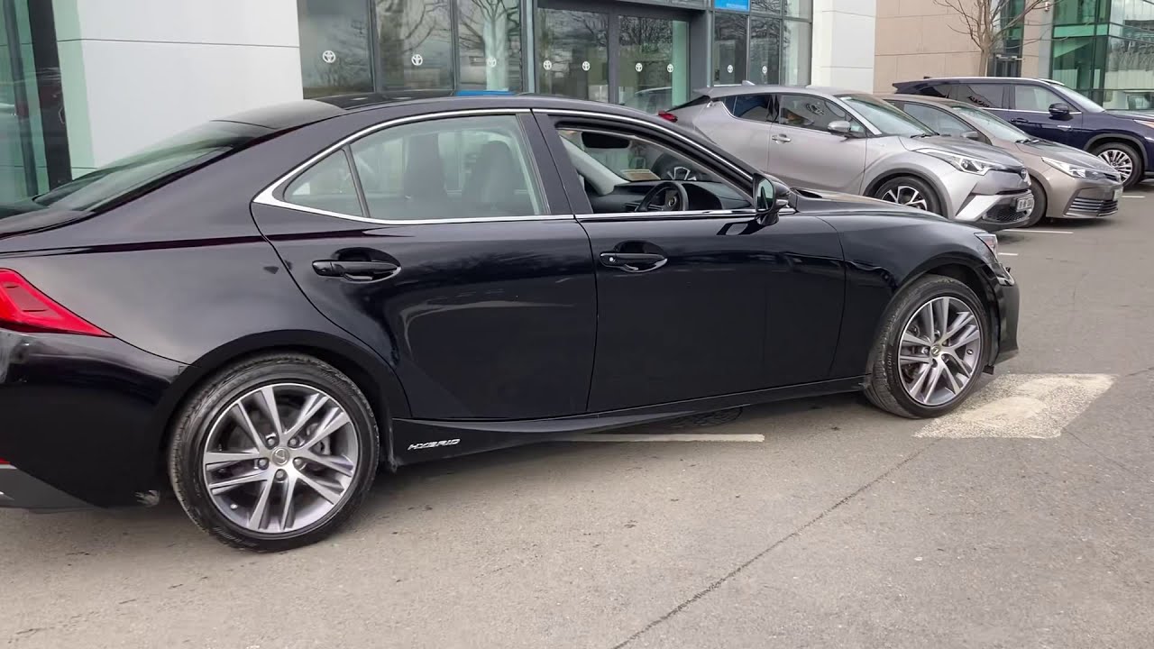 Lexus is300 hybrid