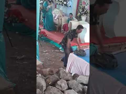 Goyang Dangdut Lucu Nyeleneh Full Version